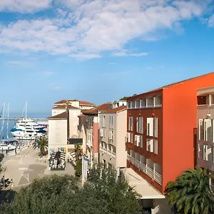 Hotel Valamar Riviera & (adults Only), Poreč