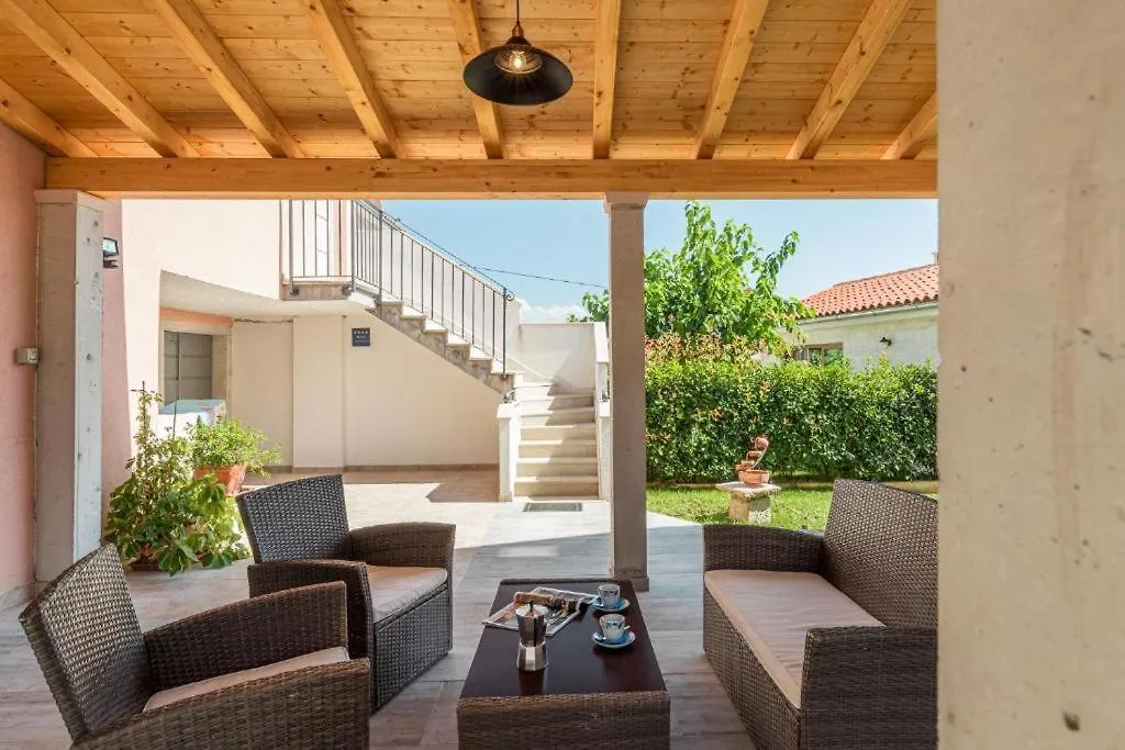 Apartman Dejan Porec Croatia